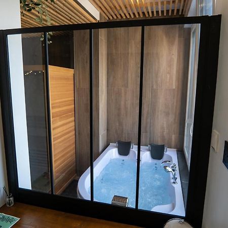 Capsule Wellness - Sauna - Balneo - Machine De Sport Privatif - Ps5 - 2 Chambres Valenciennes Luaran gambar