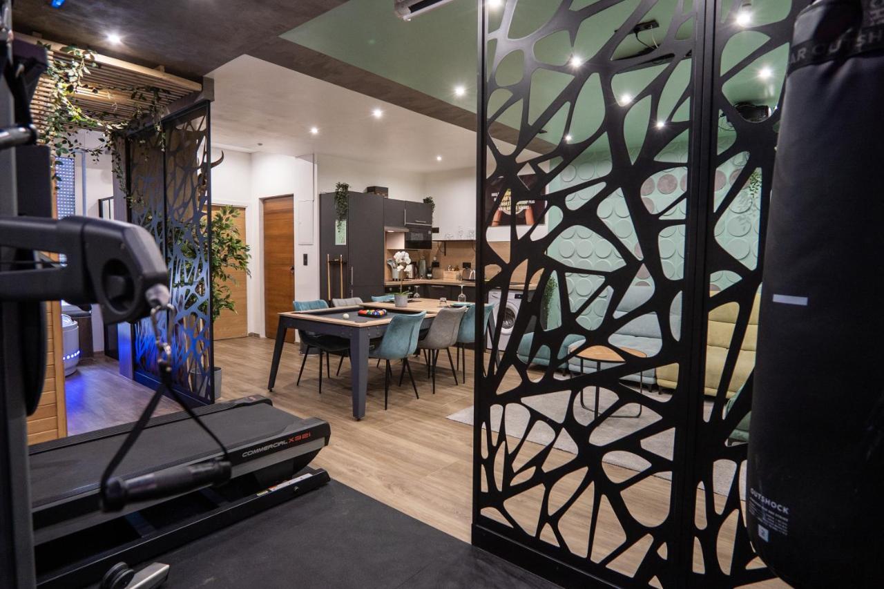 Capsule Wellness - Sauna - Balneo - Machine De Sport Privatif - Ps5 - 2 Chambres Valenciennes Luaran gambar